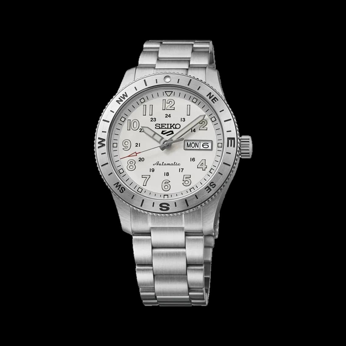 Seiko 5 Sports Field Series 41mm - White on Bracelet, TEDDY BALDASSARRE 10